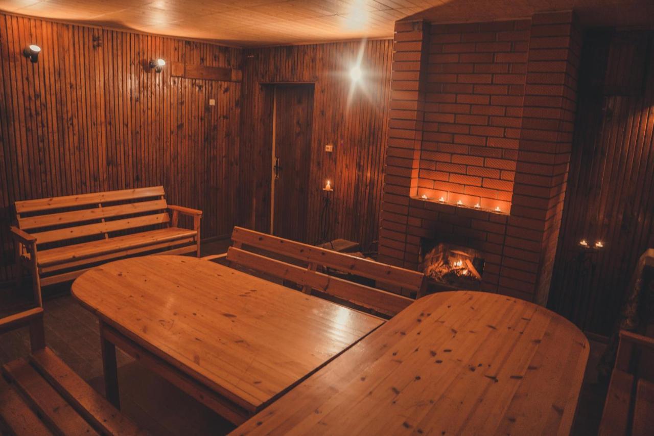 Hotell Paeaesuke Jõhvi Dış mekan fotoğraf