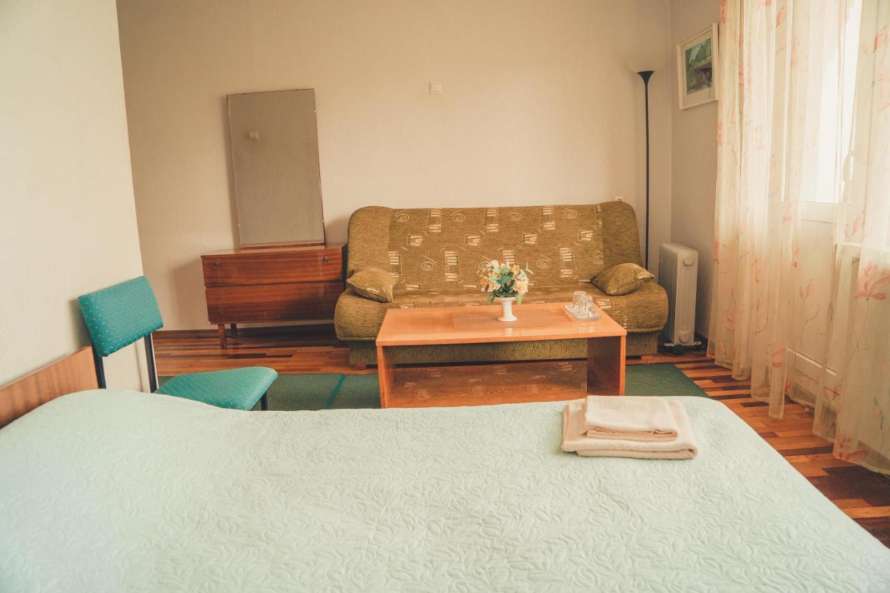 Hotell Paeaesuke Jõhvi Dış mekan fotoğraf