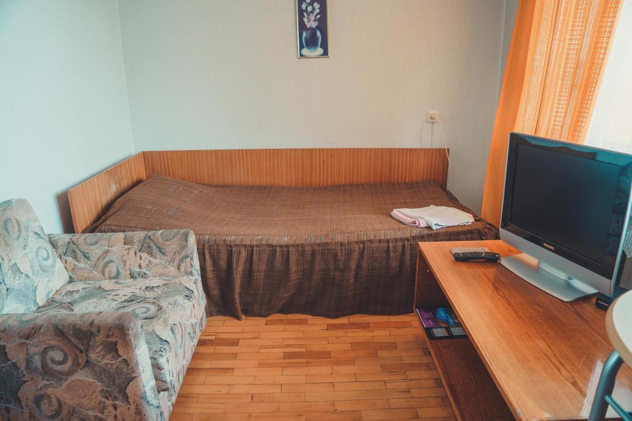 Hotell Paeaesuke Jõhvi Dış mekan fotoğraf